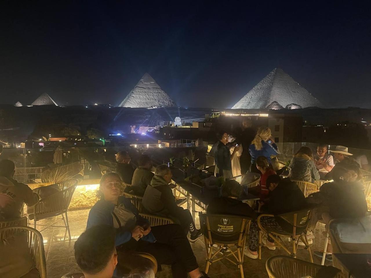Pyramids And Sphinx Hotel Kafret el-Gabal Exterior photo